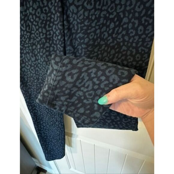 Spanx Blue Black Leopard Cheetah Print Skinny Jegging Slimming Jean Pants Sz M - Picture 4 of 11